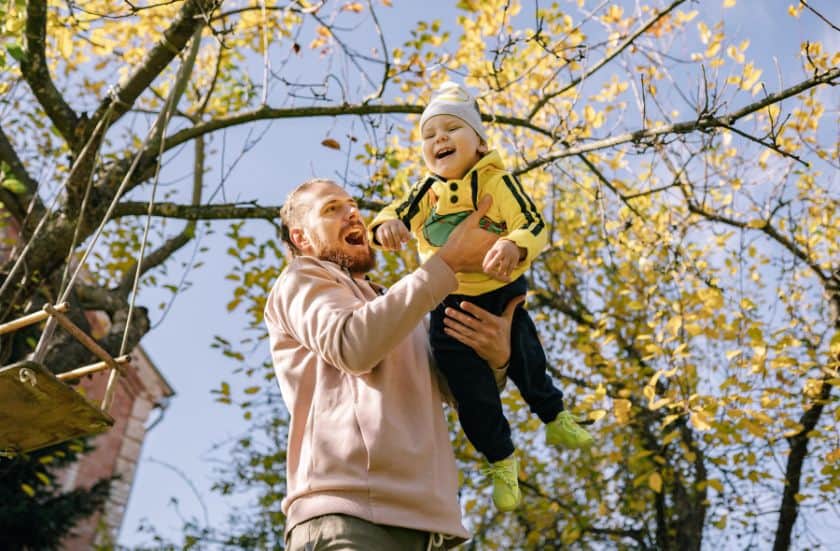 12 Creative Ways to Get Your Kids Outside in Summer (90’s Style)